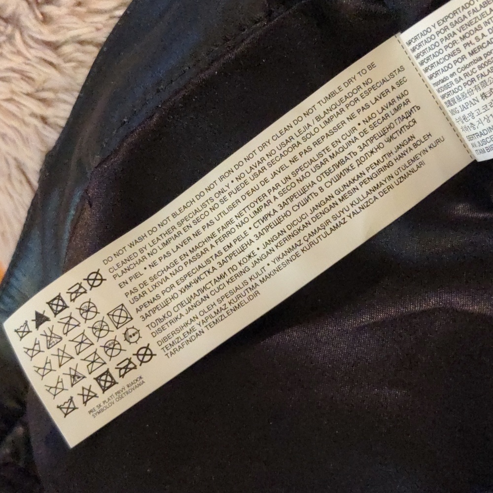 NWOT! Mango (MNG Suit) Genuine Leather Black Agra Booty Shorts Size 2 - Picture 7 of 13